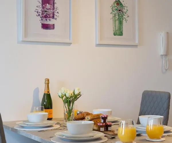 Apartament Aura Retreat With Free Parking